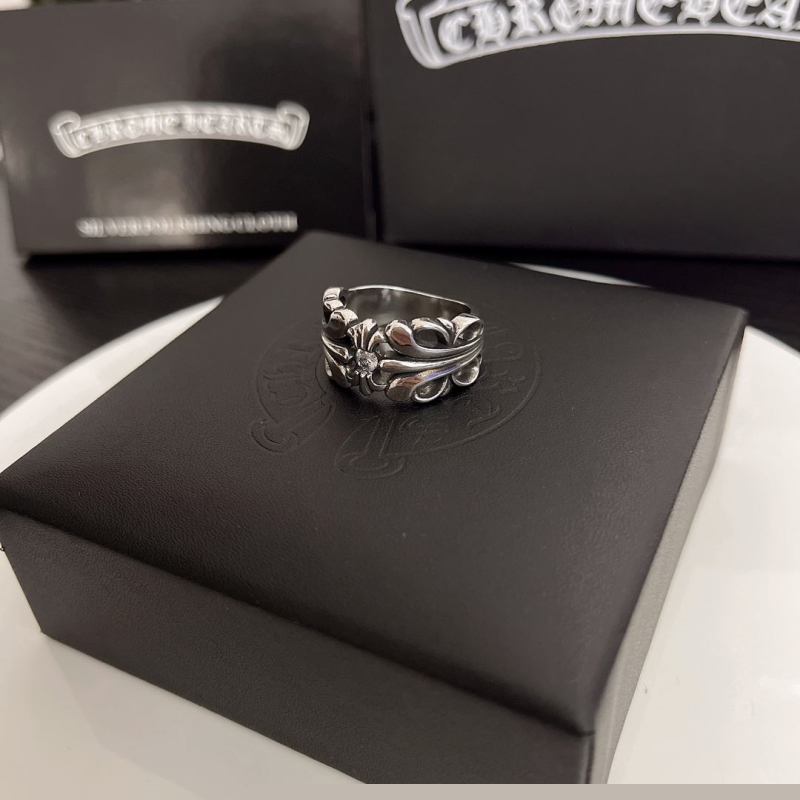 Ch**me He**ts rings